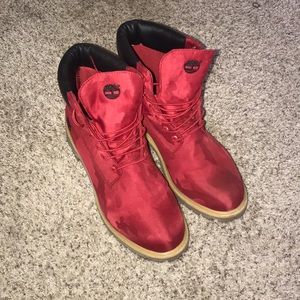 BRAND NEW RED CAMO MENS TIMBERLAND BOOTS